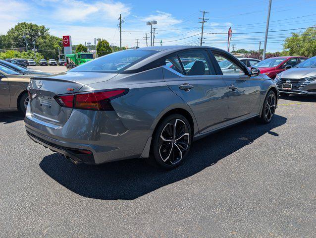 2023 Nissan Altima SR FWD 2023 Nissan Altima SR FWD