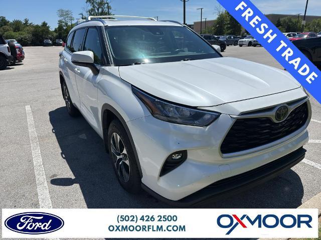 2020 Toyota Highlander XLE for sale in Louisville, KY