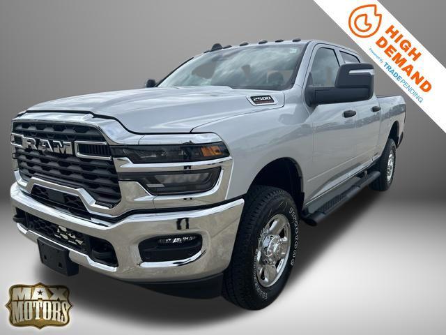 2026 RAM Ram 2500 RAM 2500 TRADESMAN CREW CAB 4X4 64 BOX