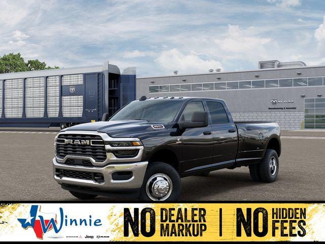 2026 RAM Ram 3500 RAM 3500 TRADESMAN CREW CAB 4X4 8 BOX