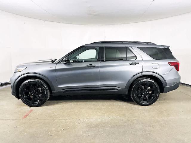 2024 Ford Explorer ST-Line