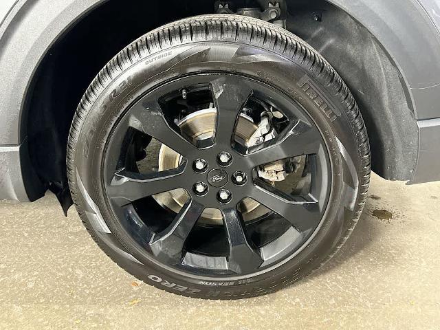 2024 Ford Explorer ST-Line