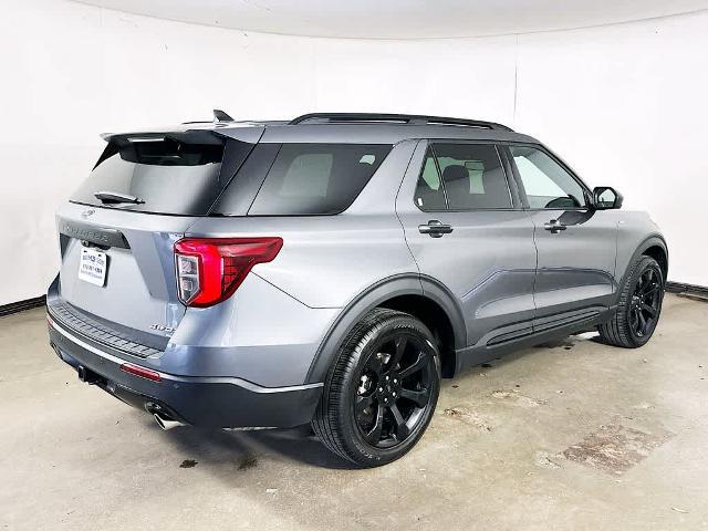 2024 Ford Explorer ST-Line