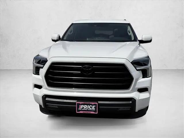 2023 Toyota Sequoia SR5