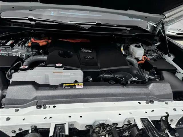 2023 Toyota Sequoia SR5