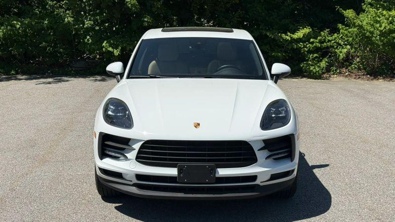 2020 Porsche Macan Base