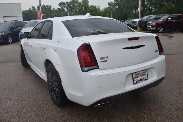 2023 Chrysler 300 Touring L AWD