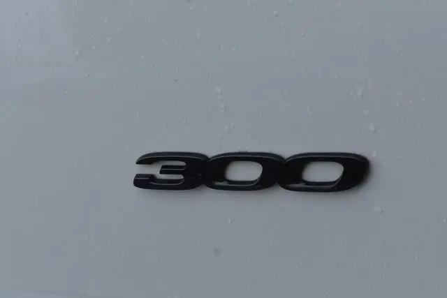 2023 Chrysler 300 Touring L AWD