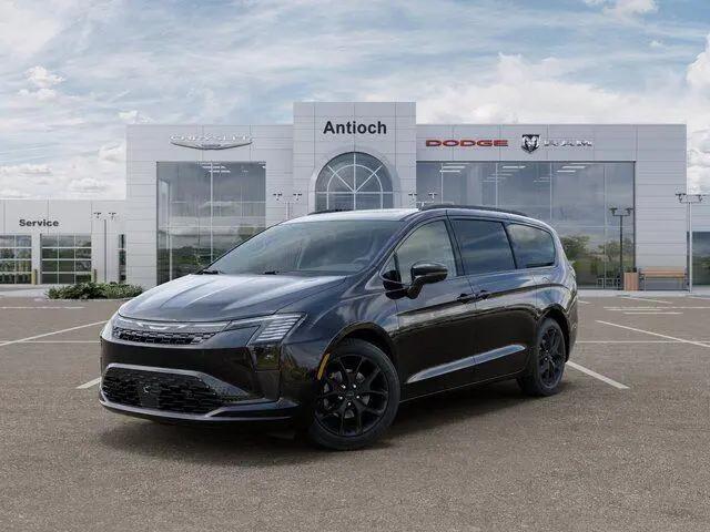 2027 Chrysler Pacifica Limited for sale in Antioch, IL