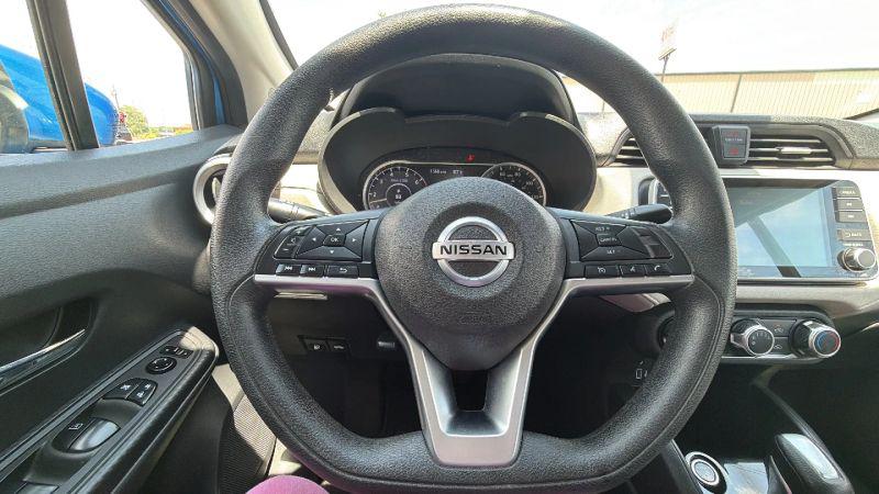 2021 Nissan Versa SV Xtronic CVT