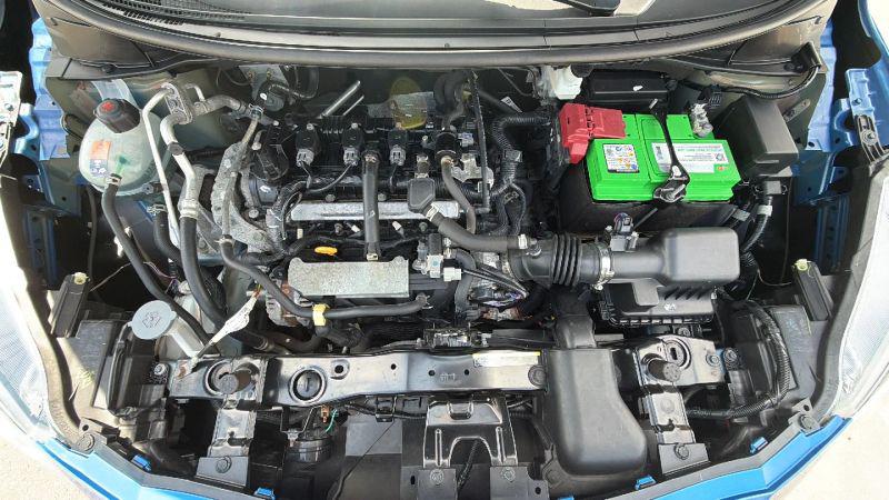2021 Nissan Versa SV Xtronic CVT