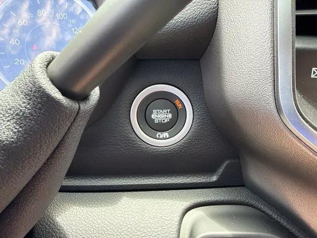 2026 Ram 2500 Big Horn Crew Cab 4x4 64 Box