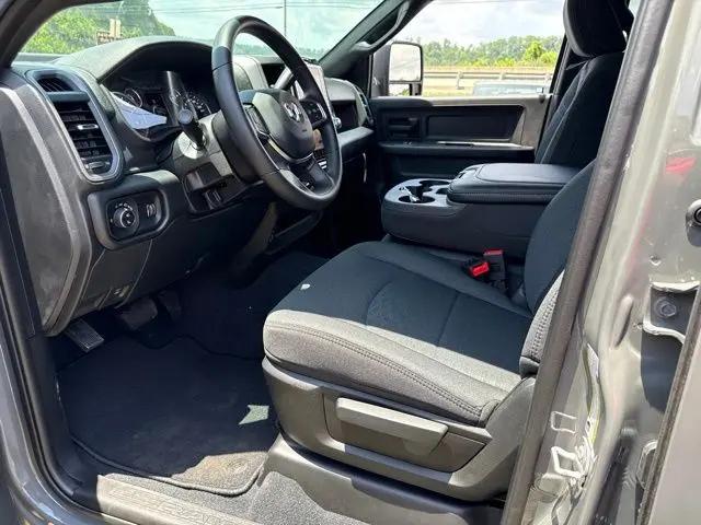 2026 Ram 2500 Black Express Crew Cab 4x4 64 Box