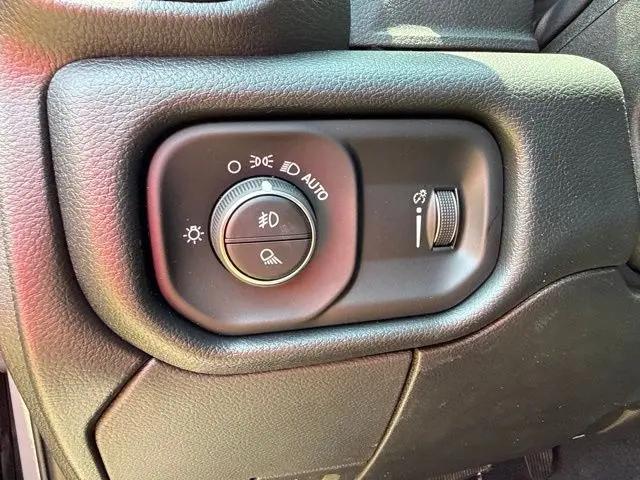 2026 Ram 2500 Black Express Crew Cab 4x4 64 Box