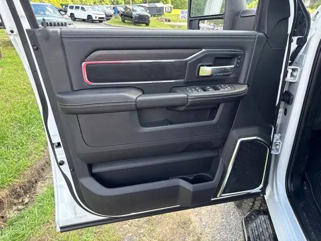 2026 Ram 2500 Laramie Crew Cab 4x4 64 Box