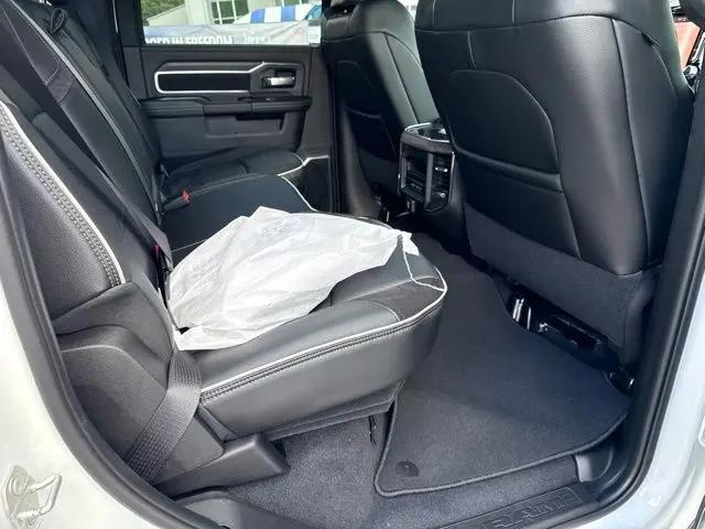 2026 Ram 2500 Laramie Crew Cab 4x4 64 Box