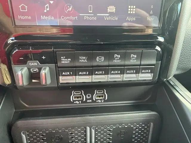 2026 Ram 2500 Laramie Crew Cab 4x4 64 Box