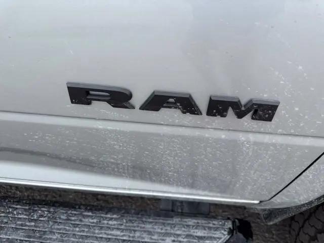 2026 Ram 2500 Big Horn Crew Cab 4x4 64 Box