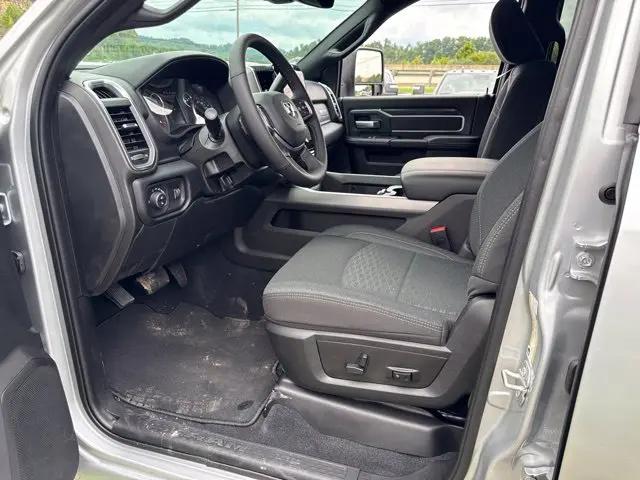 2026 Ram 2500 Big Horn Crew Cab 4x4 64 Box
