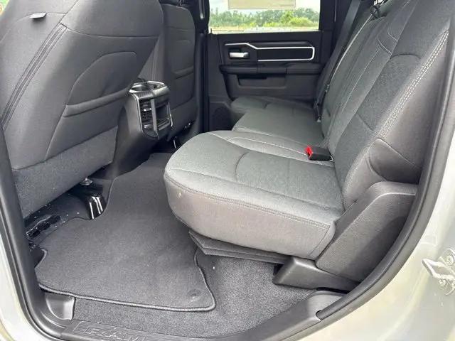 2026 Ram 2500 Big Horn Crew Cab 4x4 64 Box