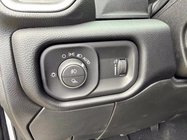 2026 Ram 2500 Big Horn Crew Cab 4x4 64 Box
