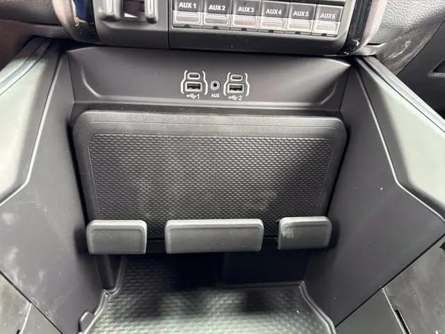 2026 Ram 2500 Big Horn Crew Cab 4x4 64 Box