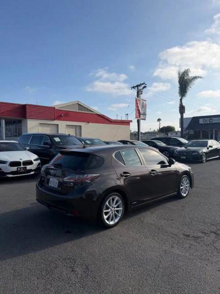 2011 Lexus CT 200h Premium