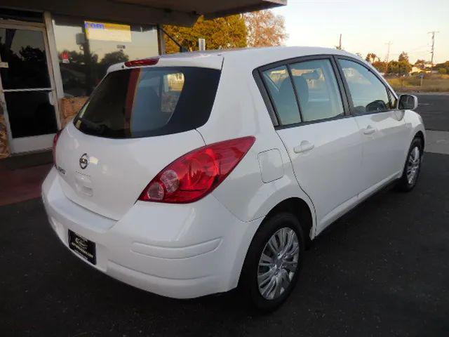 2012 Nissan Versa 1.8 S