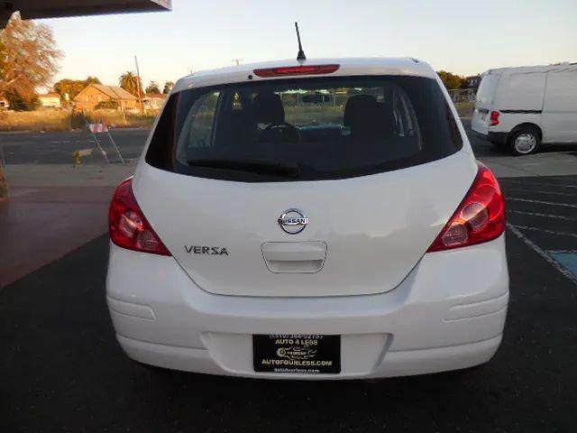2012 Nissan Versa 1.8 S