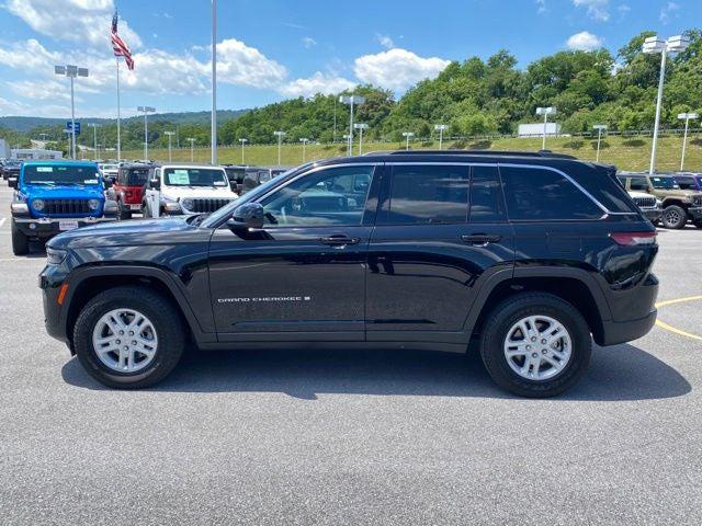 2024 Jeep Grand Cherokee Laredo 4x4 2024 Jeep Grand Cherokee Laredo 4x4