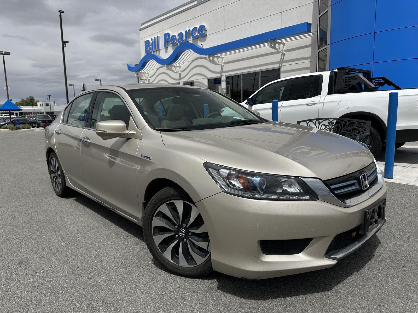 2014 Honda Accord Hybrid EX-L's photo