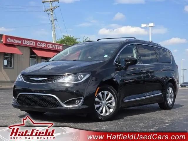 2019 Chrysler Pacifica for sale near Columbus, OH
