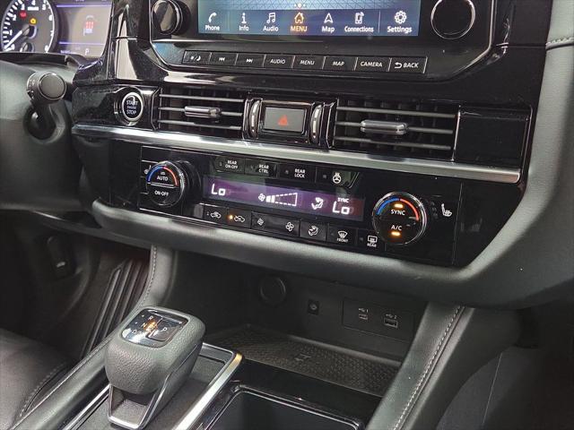 2023 Nissan Pathfinder SL 4WD