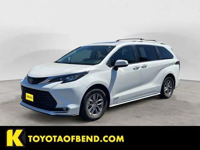 2021 Toyota Sienna XLE for sale in Bend, OR