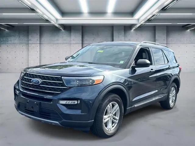 2023 Ford Explorer XLT for sale in Patchogue, NY