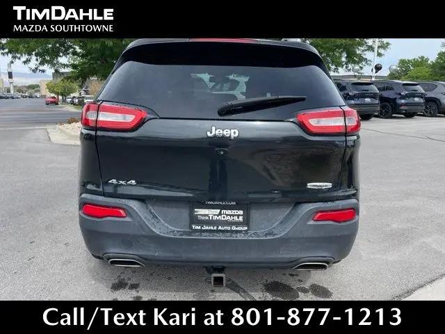 2016 Jeep Cherokee North