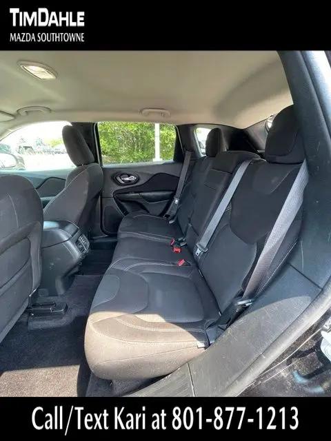 2016 Jeep Cherokee North