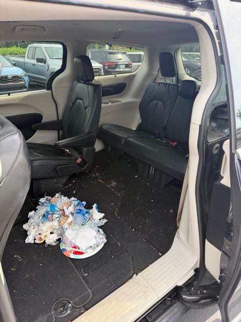 2020 Chrysler Pacifica Touring L
