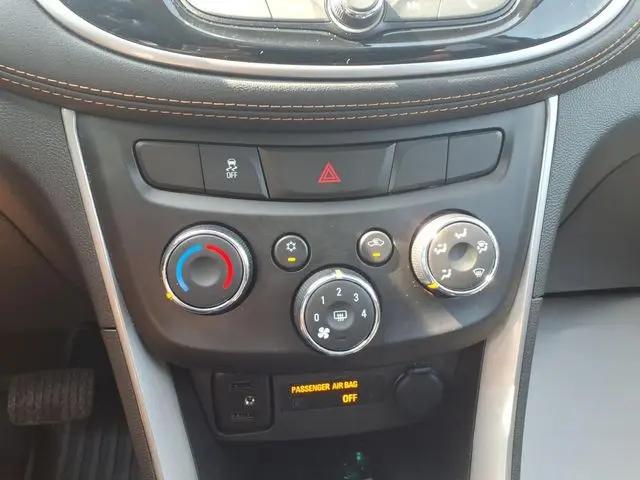 2020 Chevrolet Trax FWD LT