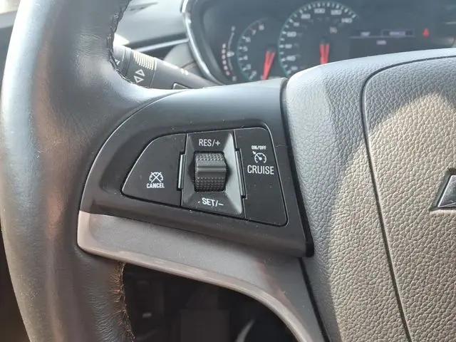 2020 Chevrolet Trax FWD LT