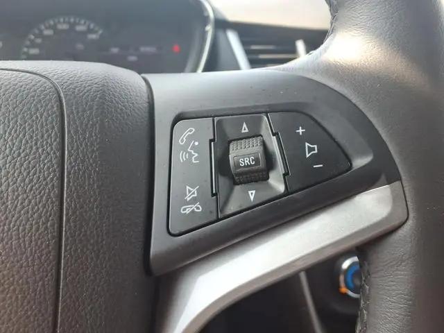 2020 Chevrolet Trax FWD LT