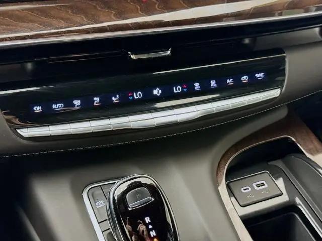 2022 Cadillac Escalade 4WD Premium Luxury Platinum