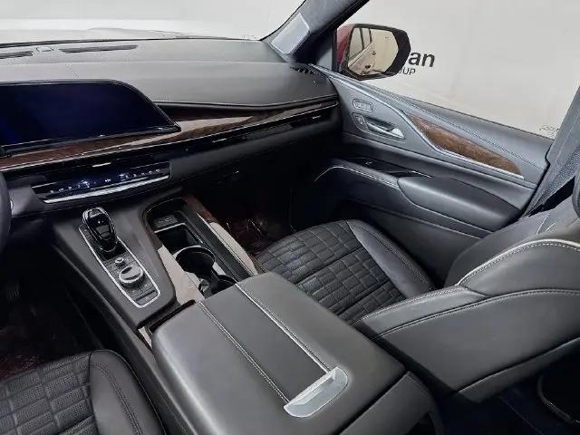 2022 Cadillac Escalade 4WD Premium Luxury Platinum