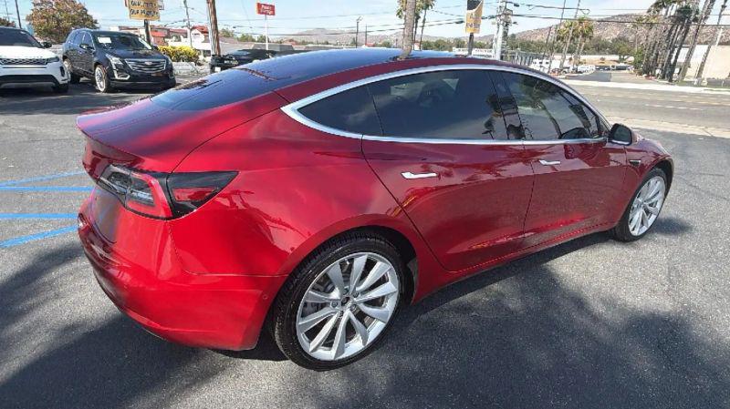 2018 Tesla Model 3 Long Range