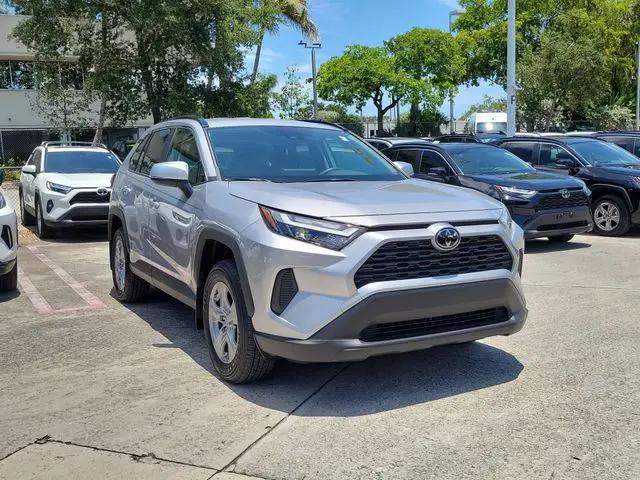 2025 Toyota RAV4 Hybrid LE for sale in Miami, FL