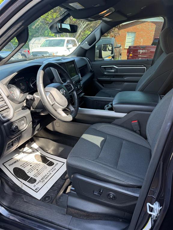 2021 Ram 1500 Big Horn Crew Cab 4x4 6'4" Box