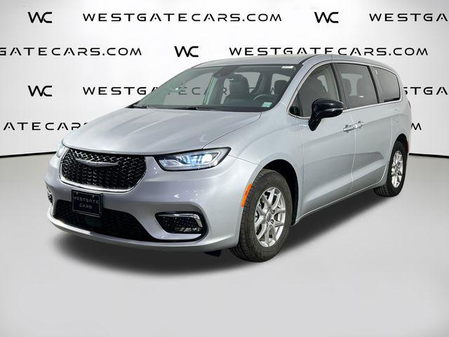 2024 Chrysler Pacifica Touring L for sale in Burgaw, NC