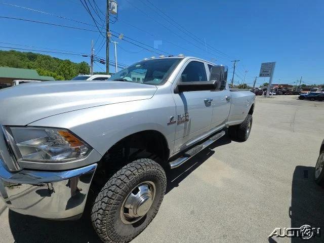 2018 RAM 3500 Tradesman Crew Cab 4x4 8 Box 2018 RAM 3500 Tradesman Crew Cab 4x4 8 Box