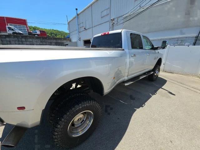 2018 RAM 3500 Tradesman Crew Cab 4x4 8 Box 2018 RAM 3500 Tradesman Crew Cab 4x4 8 Box
