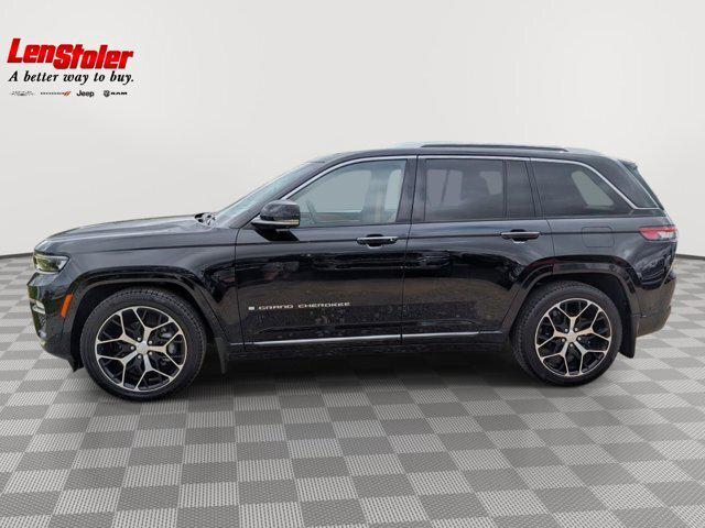 2023 Jeep Grand Cherokee Summit Reserve 4x4 2023 Jeep Grand Cherokee Summit Reserve 4x4
